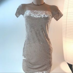 FOREVER 21 Velvet off the shoulder dress